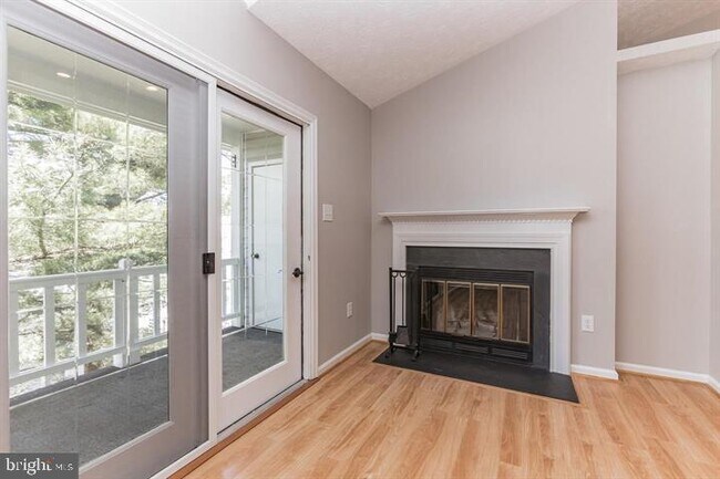 Building Photo - 12205 St Peter Ct