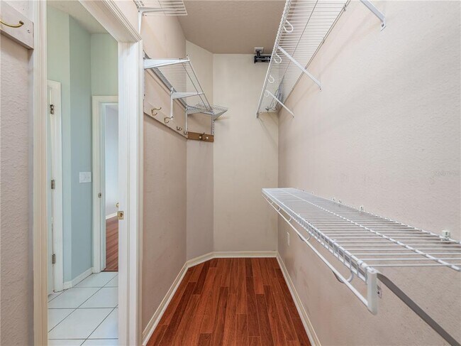Building Photo - 1602 Hidden Meadow Ct