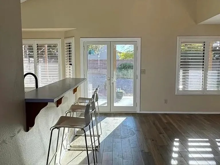 Building Photo - 15002 S 27th Way