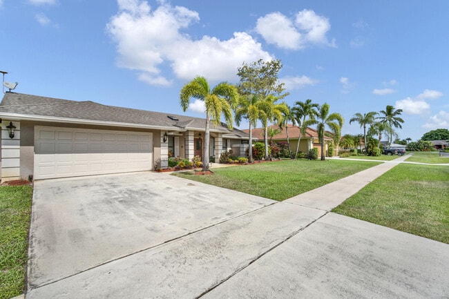 Building Photo - 1835 Staimford Cir
