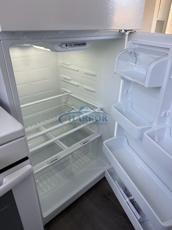 Building Photo - 1642 259th Pl