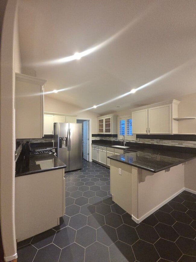 Building Photo - Love Where You Live! Beautiful 3-Bd Home in North Reno Available Now!