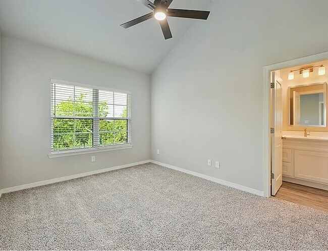 Building Photo - 511 Cooner St