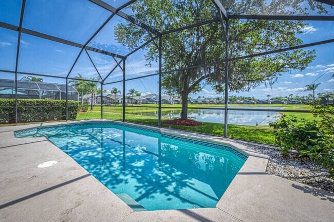 Building Photo - 1070 Lake Berkley Dr