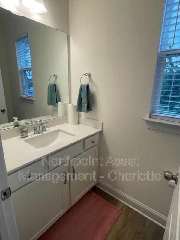 Building Photo - 10415 Glenmere Crk Cir
