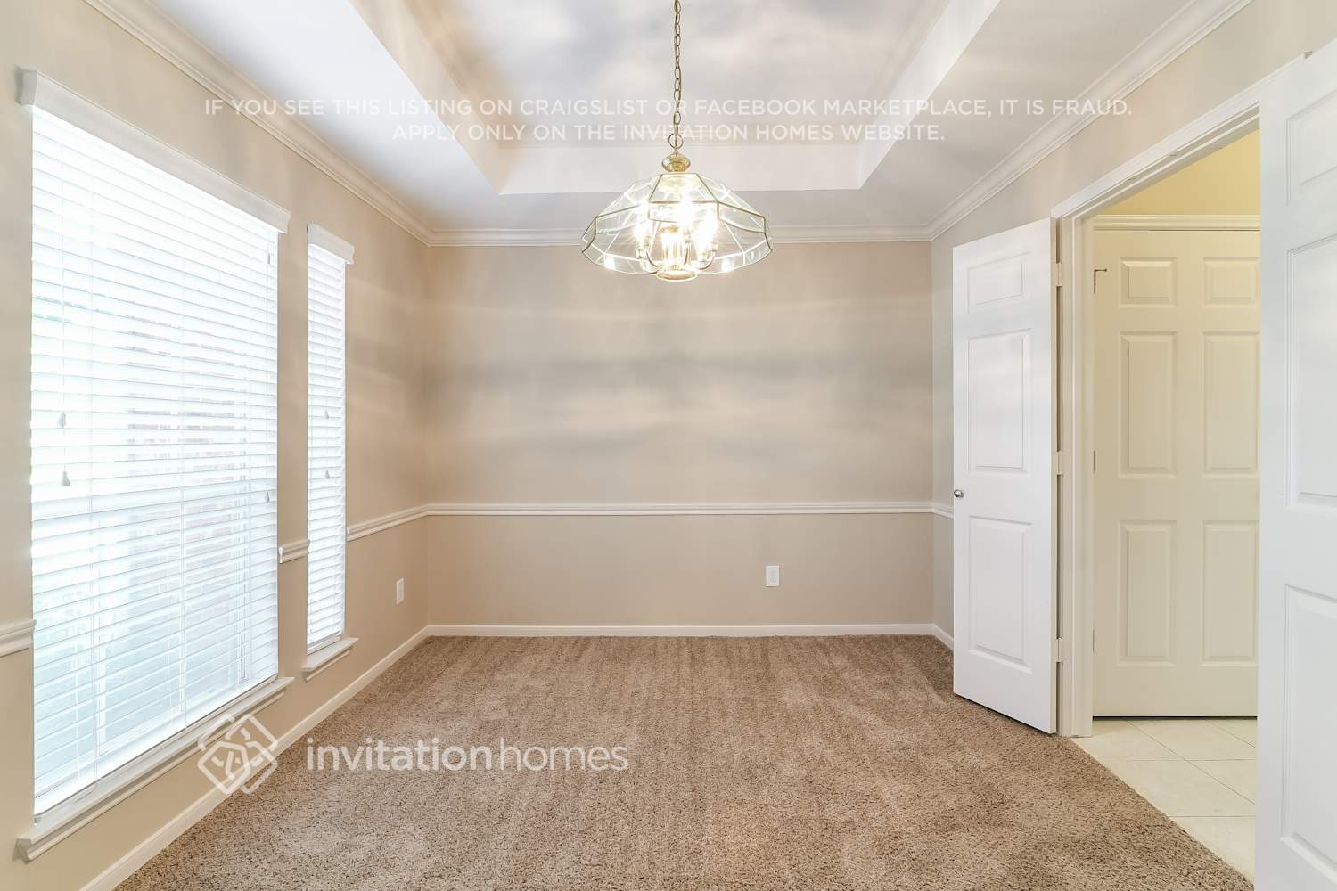 Building Photo - 11907 Lakewood Hills Dr