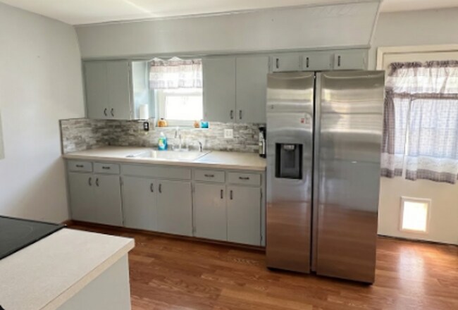 Building Photo - AVAILABLE  SOON!!!