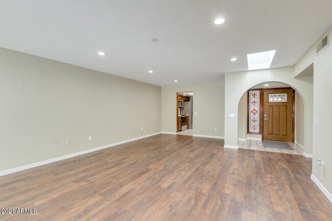 Building Photo - 16634 N 29th Dr