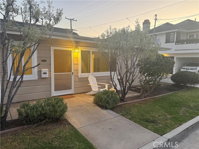 Building Photo - 621 Larkspur Ave