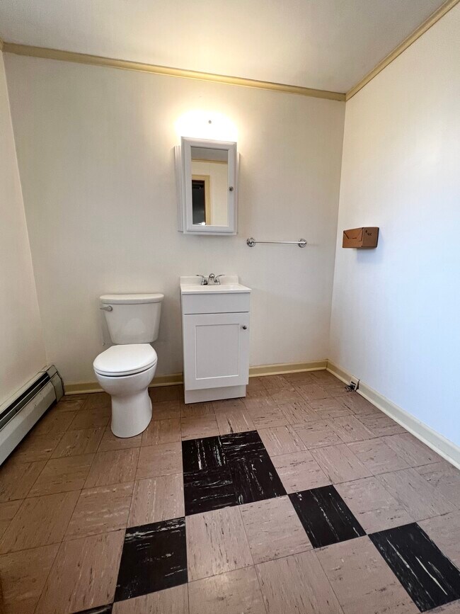 Building Photo - 524 Saybrook Rd