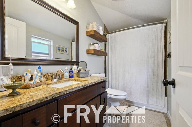 Building Photo - Updated Chaffee Park Home - Minutes from LoHi