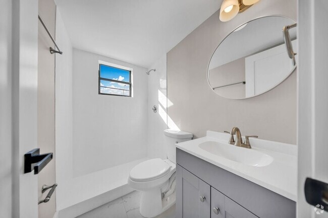 Building Photo - 2770 W 60th St