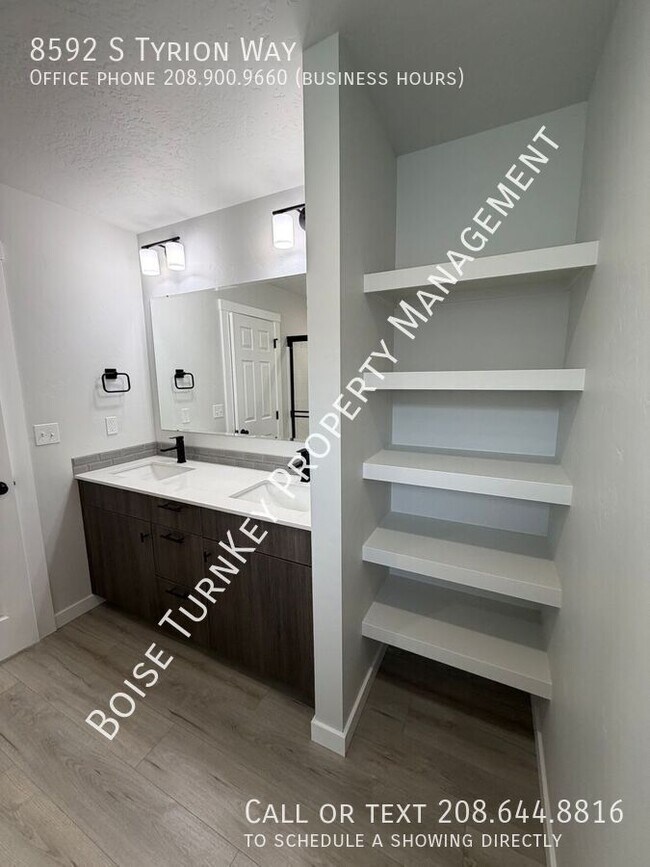 Building Photo - 8592 S Tyrion Wy