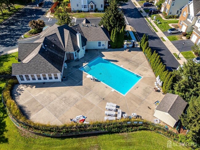 Building Photo - 913 Del Negro Ct