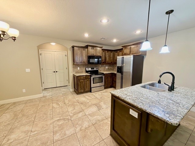 Building Photo - 2903 SW Tanglewood Ave