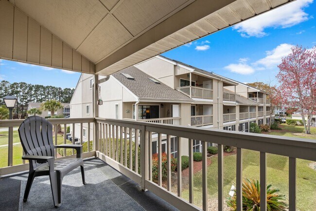 Building Photo - Seasonal Rental Available 9/10/25-3/31/26