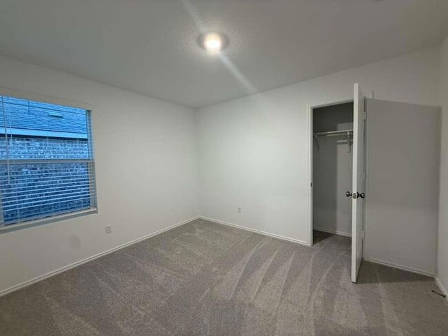 Building Photo - 17704 Sage Thrasher Dr