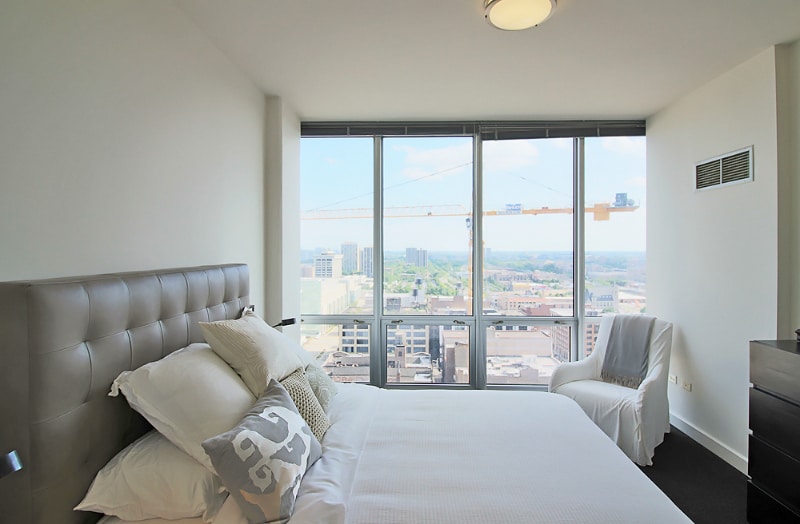 Building Photo - 2148 S Indiana Ave