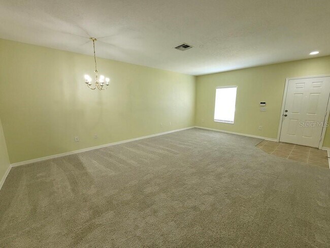 Building Photo - 16414 Swan View Cir