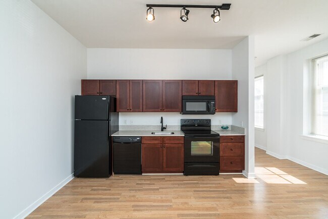 Building Photo - Loft Style 2 bedroom in East Falls