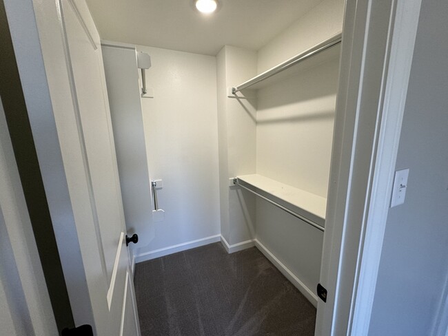 Building Photo - New 4 bedroom 3 bath home in Sherwood