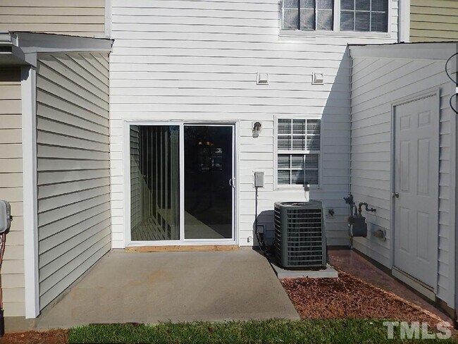 Building Photo - 8007 River Water Ct