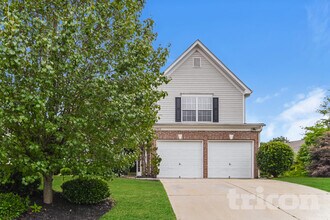 Building Photo - 1812 Southwind Dr