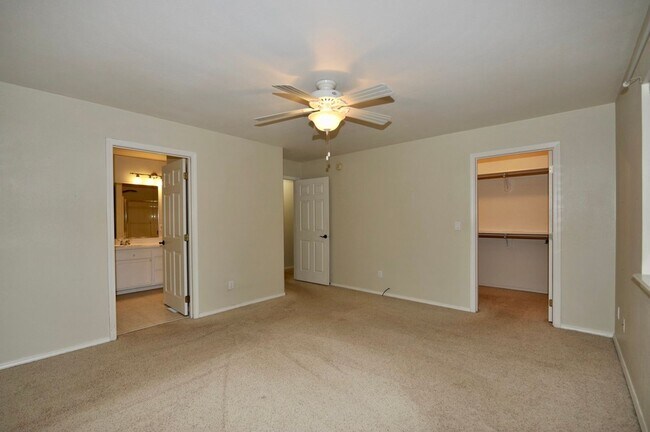 Building Photo - Best Hill Meadows Community- 3 bed 2 bath ...