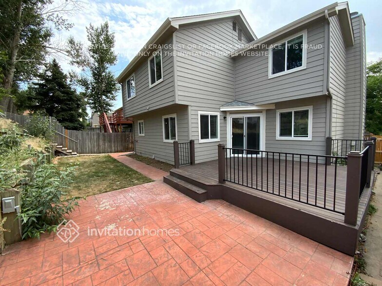 Building Photo - 5558 S Ireland Way