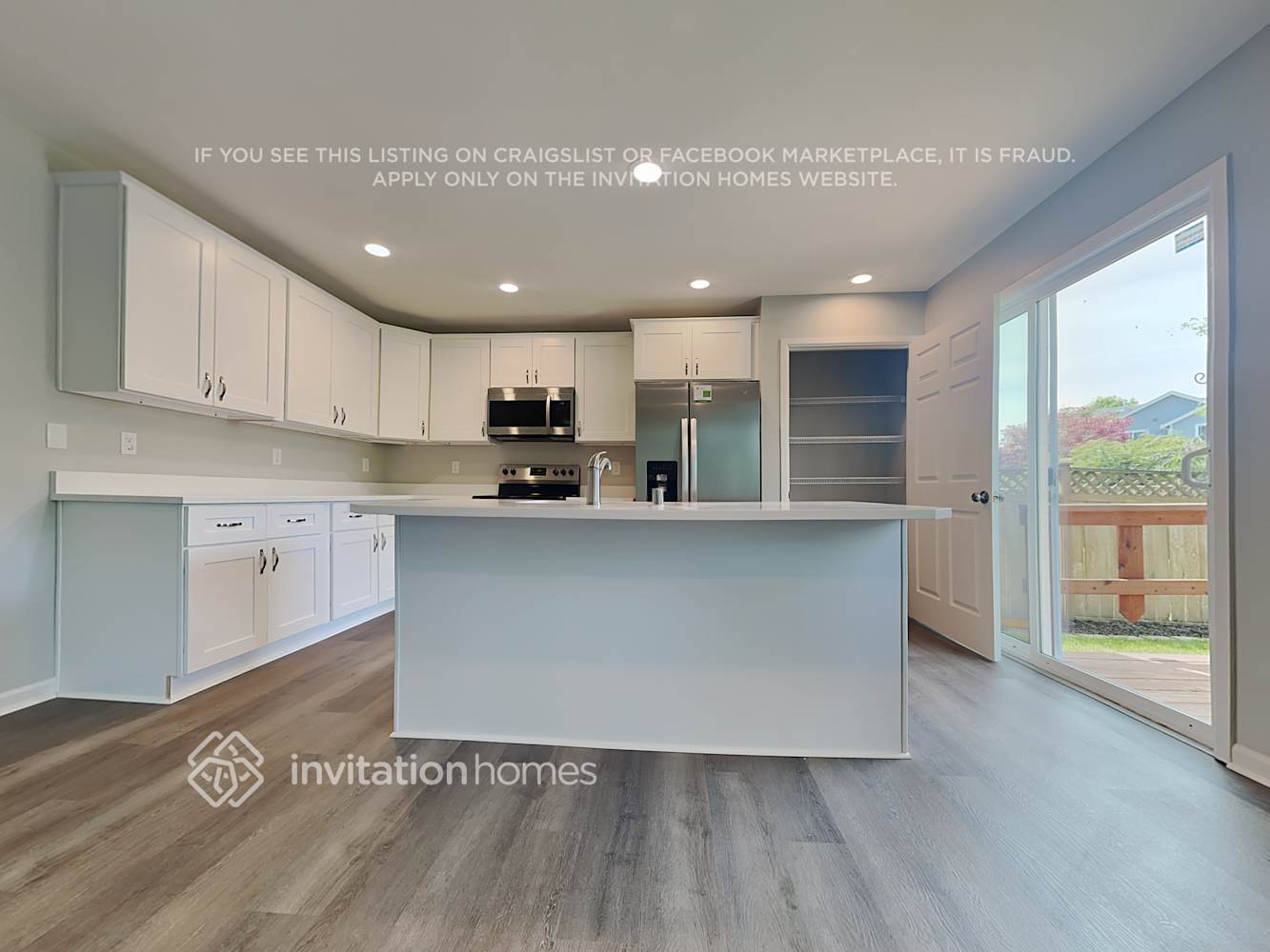 Building Photo - 6933 Breeze Dr SE