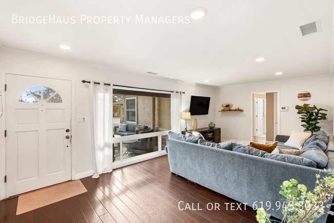 Building Photo - 6702 Birchwood St