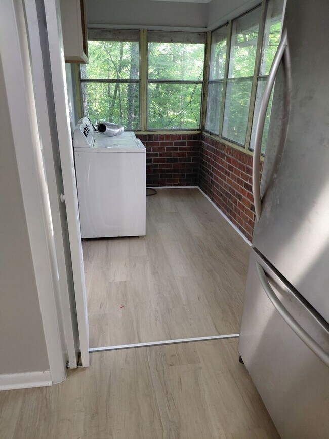 Building Photo - Charming 2 Bedroom Apartment in Cleveland, TN