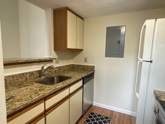 Building Photo - 298 Carriage Crossing Ln