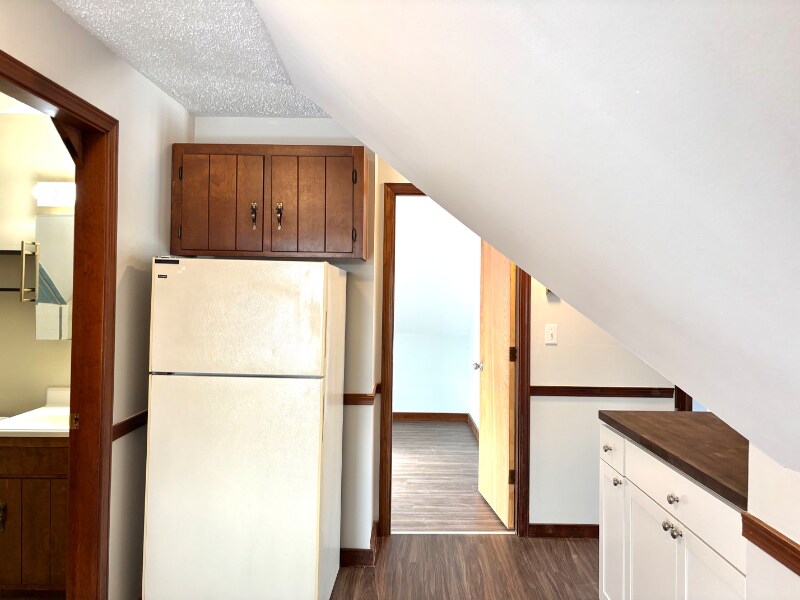 Building Photo - 64 Eddy St