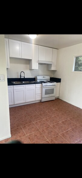 Building Photo - 10010 Anzac Ave