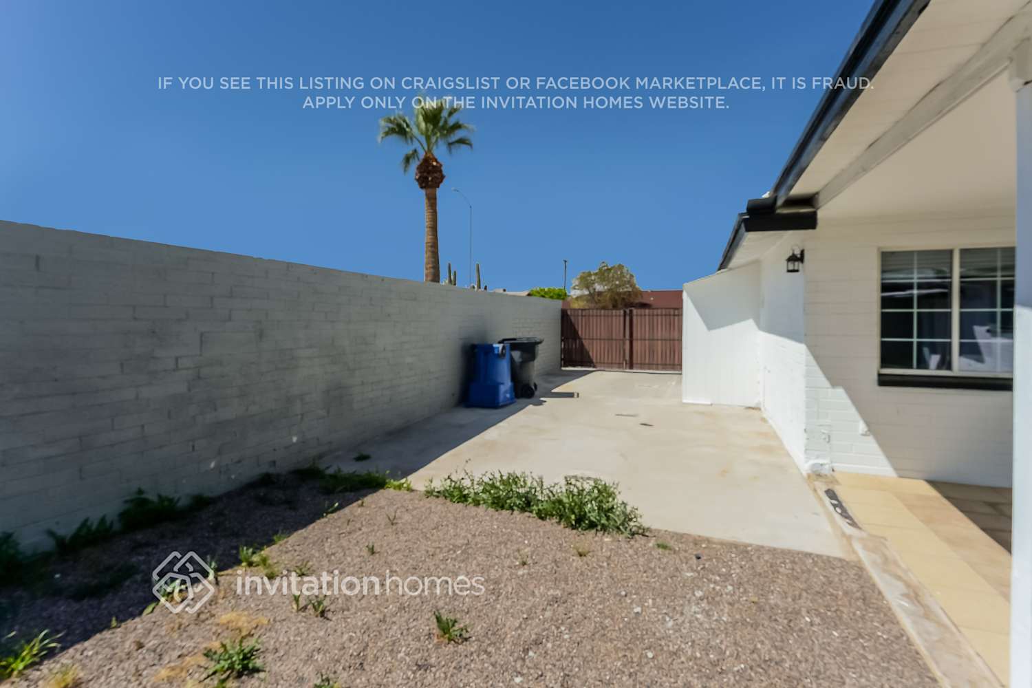 Building Photo - 1923 E Vine Ave