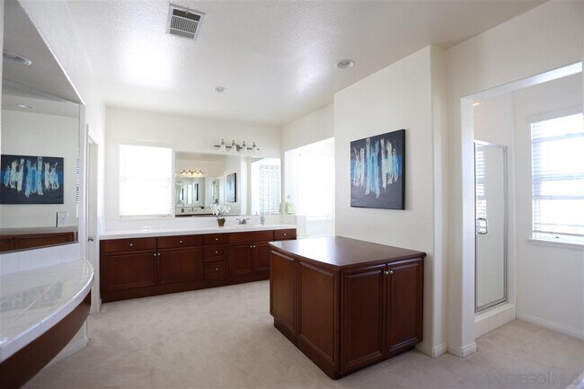 Building Photo - 13121 Dressage Ln
