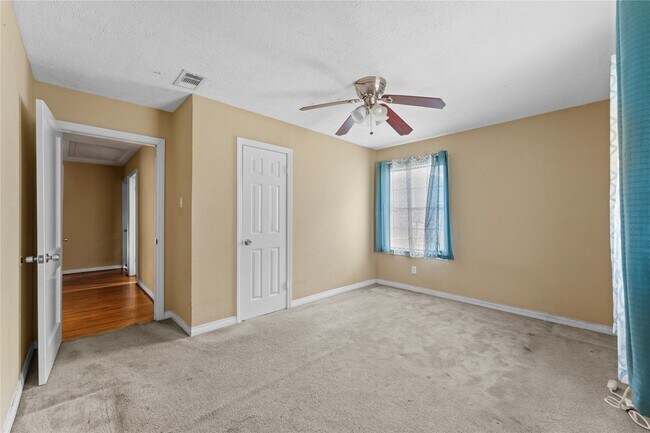 Building Photo - 1504 Harris Ave
