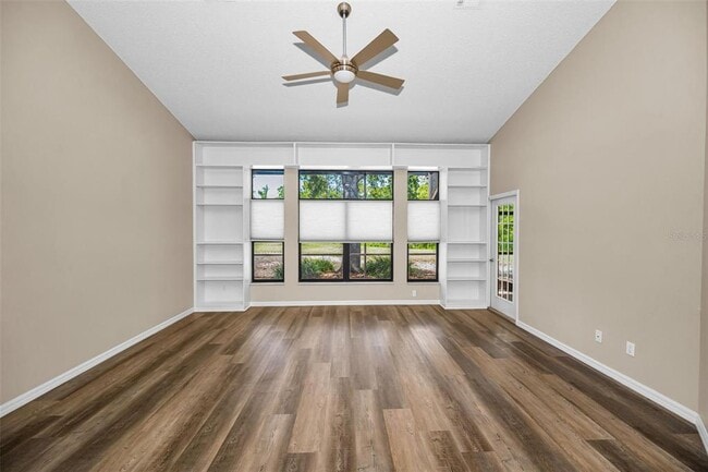 Building Photo - 9307 Palm Haven Ct