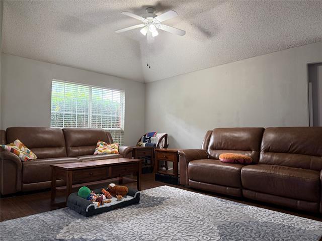 Building Photo - 11616 Charlotte Ln