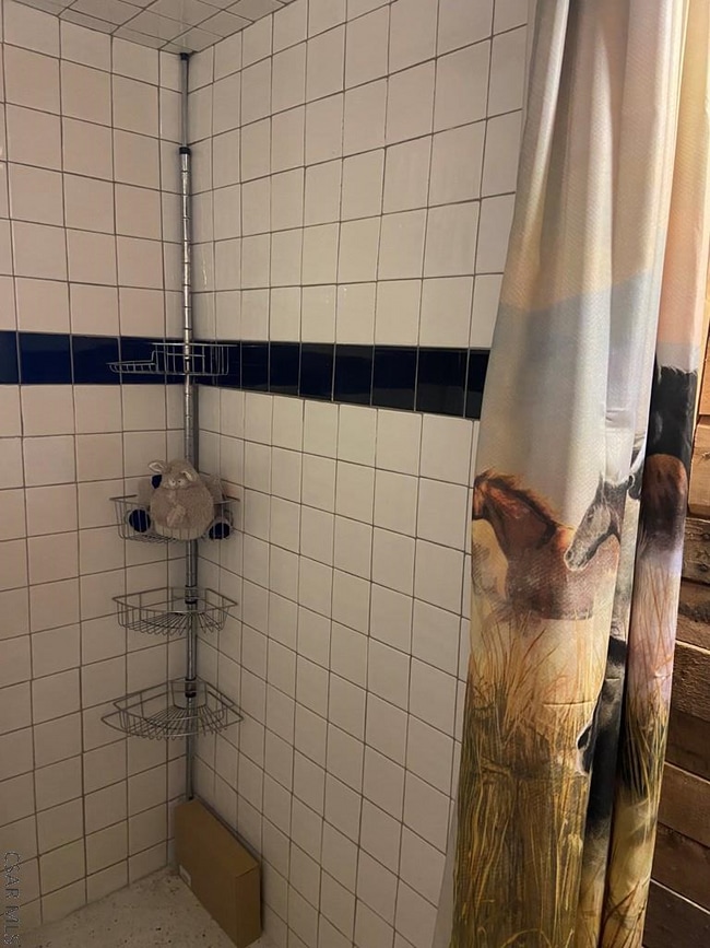 Building Photo - 129 Hawthorne St