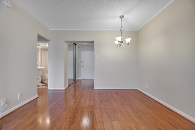 Building Photo - 240 M St SW