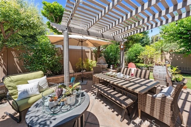 Building Photo - 16845 Primrose Ln