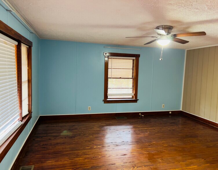 Building Photo - 2785 Samples Scales Rd