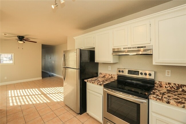 Building Photo - 50 Cheryl Cir