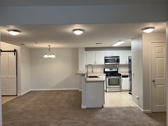 Kitchen / Dining Area - 31230 Taylor Ln