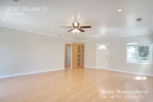 Building Photo - 18307 Delano St