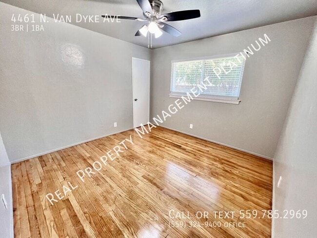 Building Photo - 4461 N Van Dyke Ave