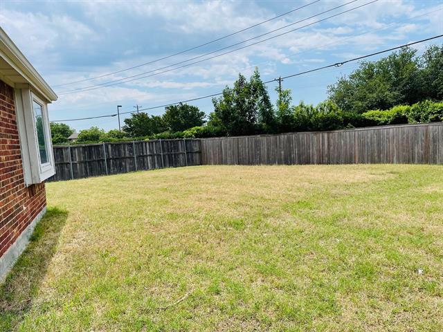 Building Photo - 5621 Flowerwood Ln