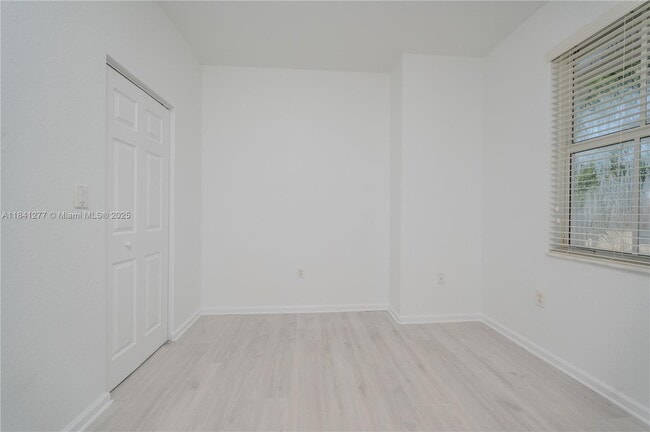Building Photo - 11501 NW 89th St
